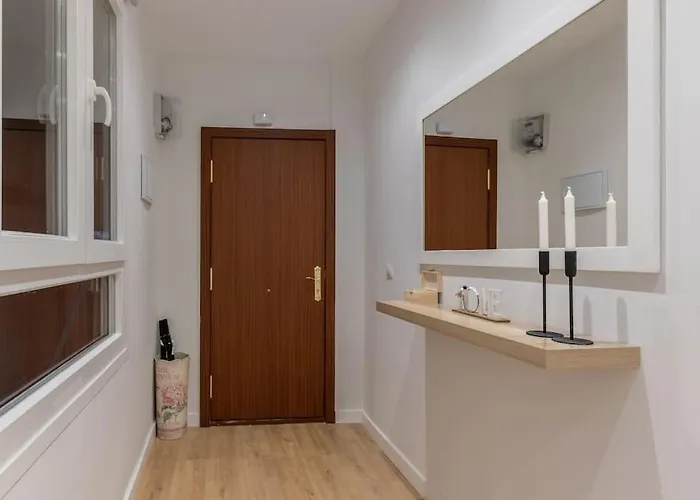 Gran Apto A 5 Min De Casco Viejo. Familias, Grupos アパート *