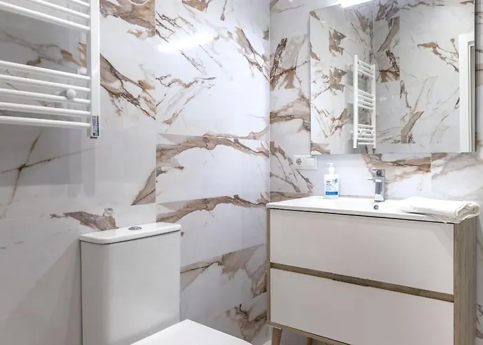 Gran Apto A 5 Min De Casco Viejo. Familias, Grupos ビルバオ